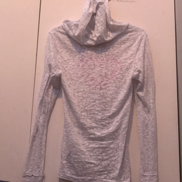 Cover up - Picture 3 of 4